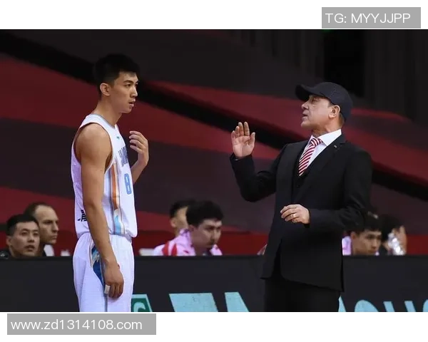 2020年首钢与新疆篮球对决回顾及精彩瞬间分析 2020年首钢与新疆篮球对决回顾及精彩瞬间分析