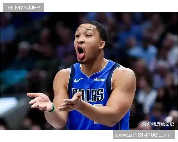 勇士与火箭比赛中裁判判罚引发争议球迷热议裁判公正性问题 勇士与火箭比赛中裁判判罚引发争议球迷热议裁判公正性问题